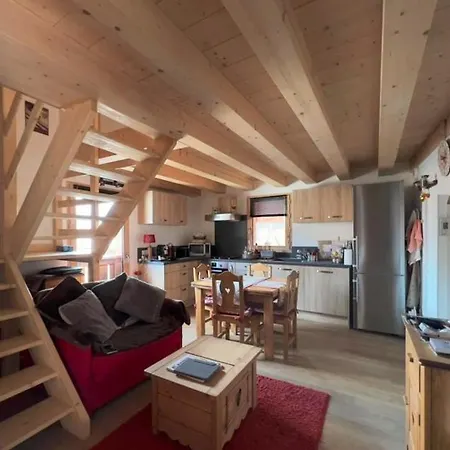 Chalet Nouvaz Cadre Agreable A Deux Pas Des Pistes * Courchevel