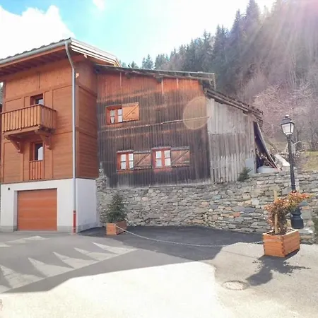 Chalet Nouvaz Cadre Agreable A Deux Pas Des Pistes Villa *